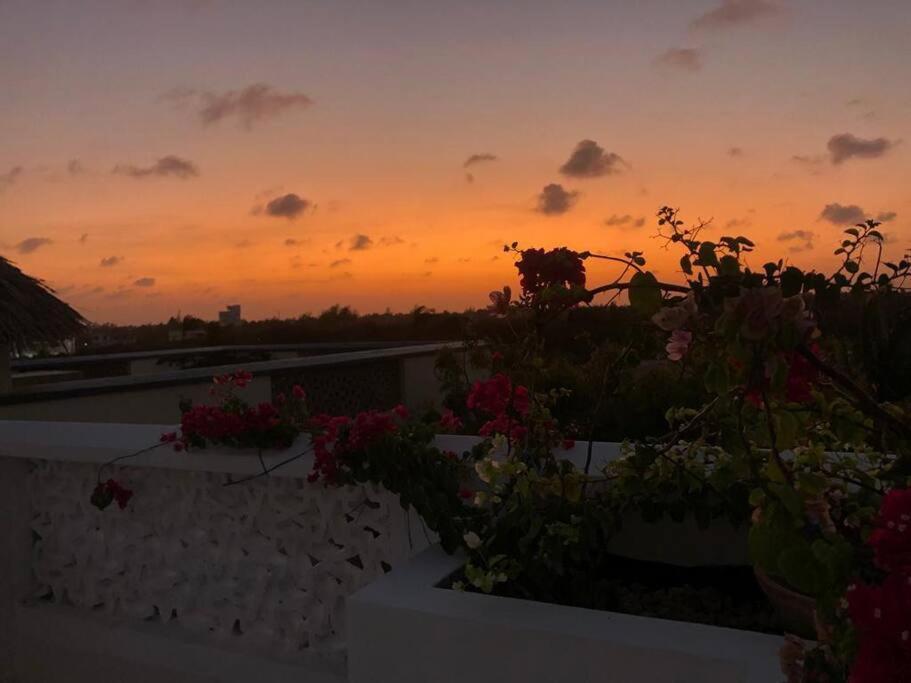 White Villa - Paparemo Beach Watamu Esterno foto